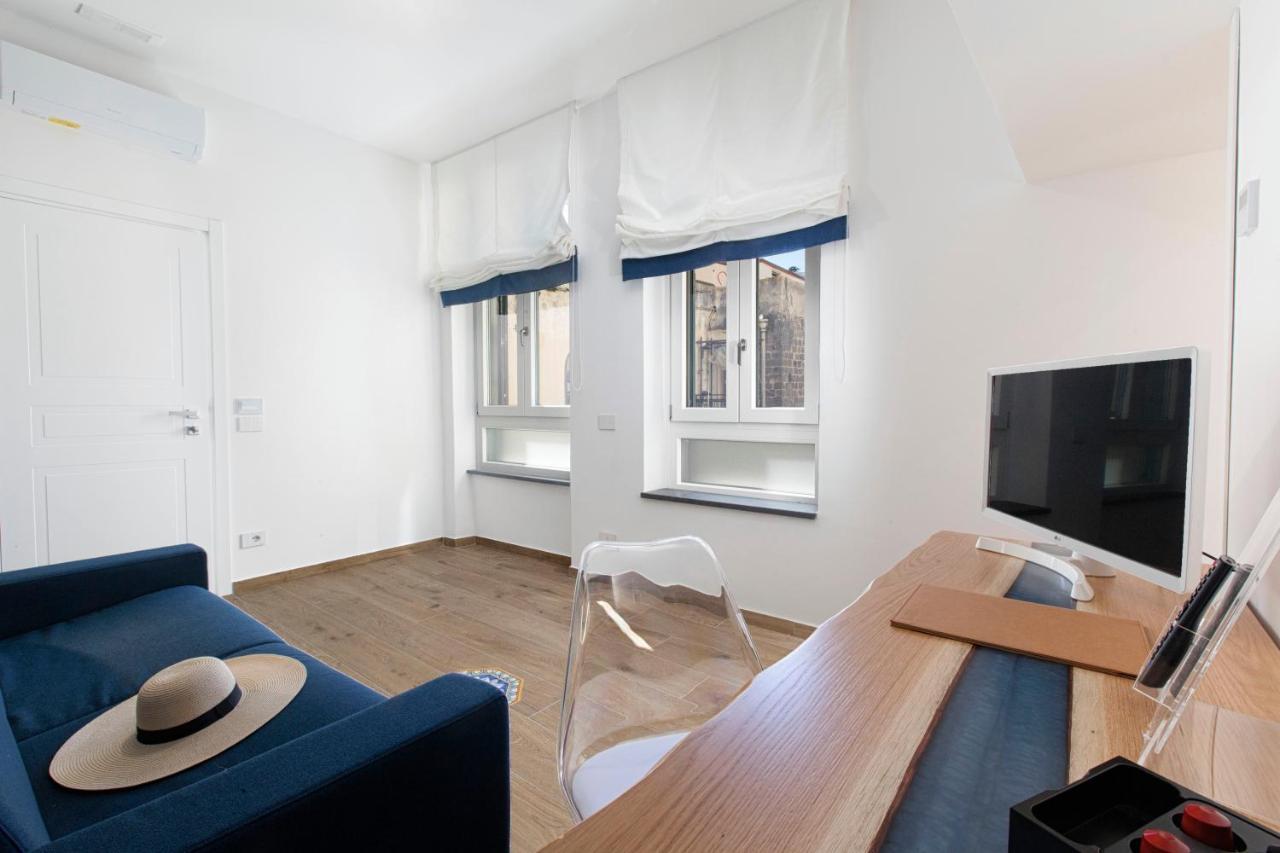 Yourhome - Lidia Rooms & Suites Соренто Екстериор снимка